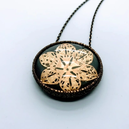 אורנה מסינג תכשיטים וינטג' 
בבלוג חגית ארגמן, עיצובים תכשיטים התאמה אישית ללקוח מוזיאון תל אביב