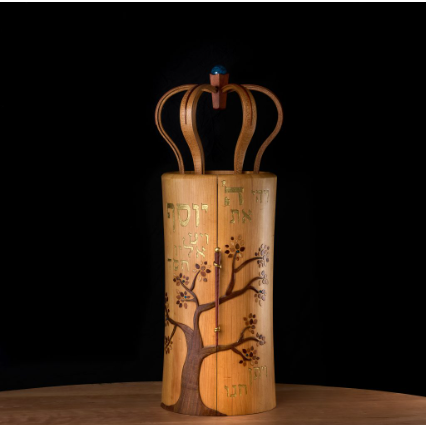 גיל ארד – יליד 1982 , נגר אומן ובונה כלי מיתר (Luthier) , מחלוצי זרם הנגרות המסורתית בארץ ומייסד בית הספר "ידנות"